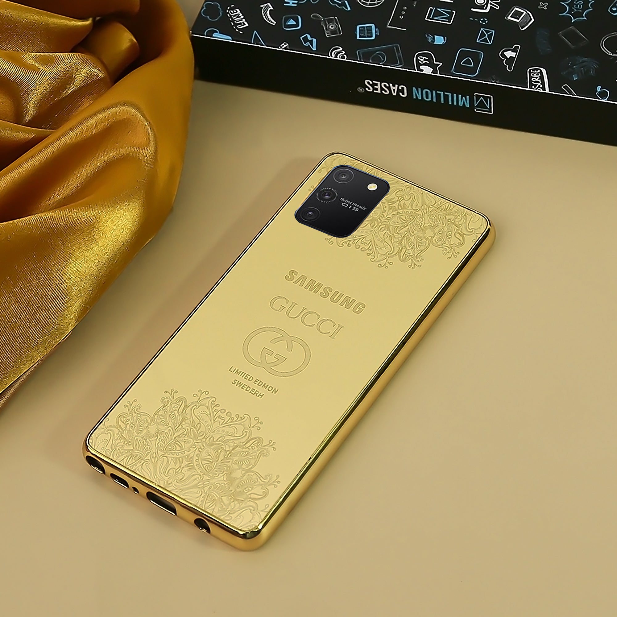 Galaxy S Series Luxurious Crafted Gold Camera Protective Case