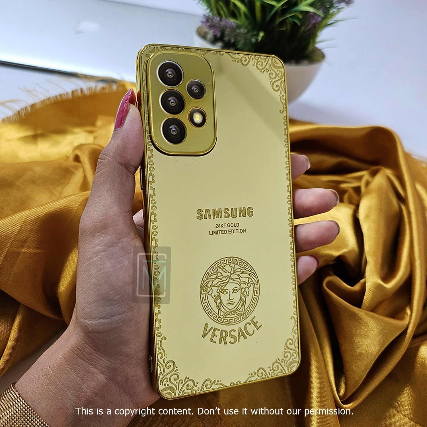 Limited Edition Gold Crafted Versace Case - Samsung